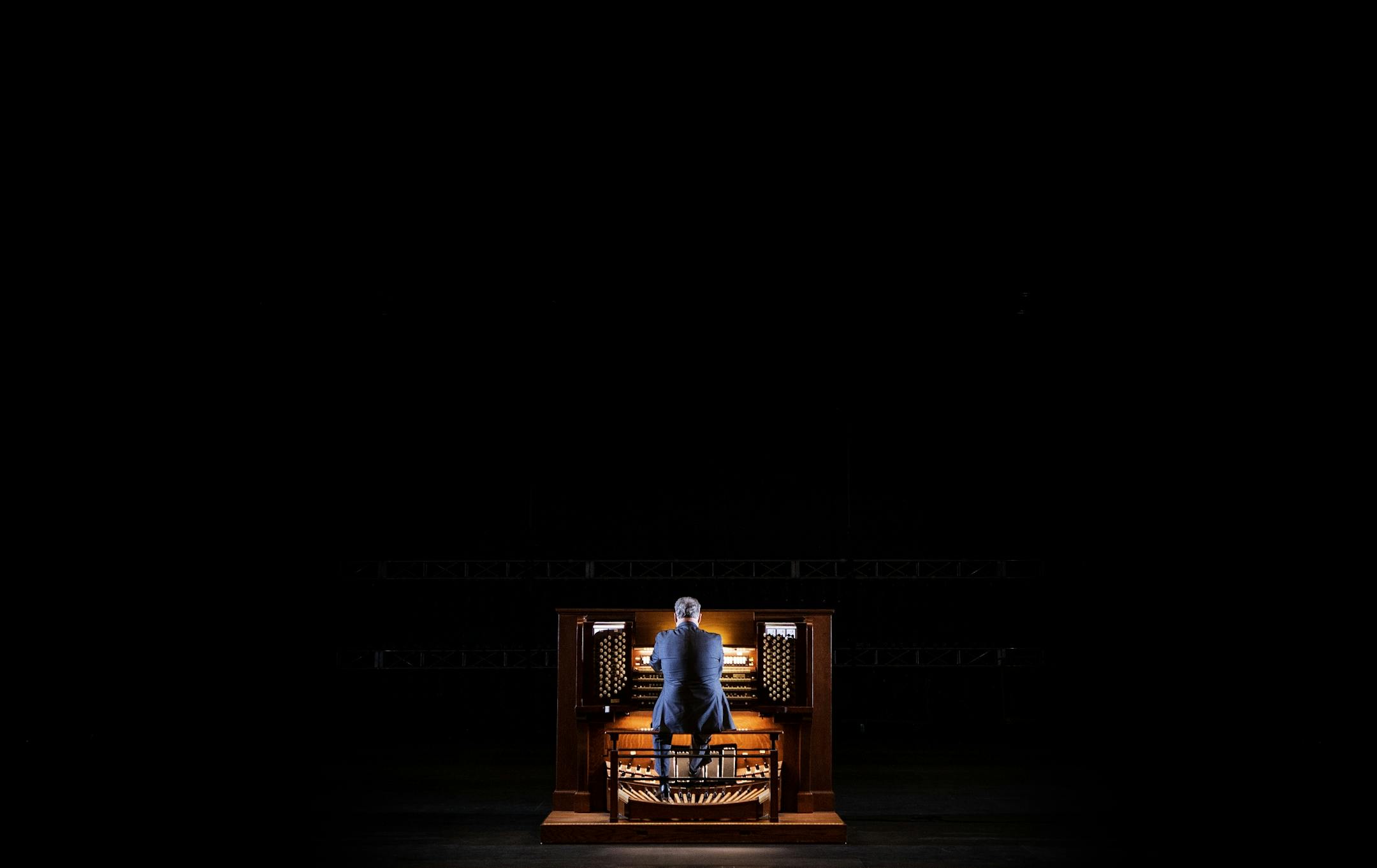 Professor Dean Billmeyer played the newly refurbished pipe organ at Northrop Auditorium. The organ uses almost 7000 pipes.