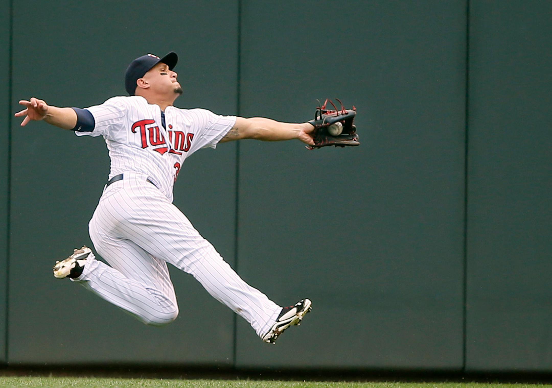 The Twins are demanding better defense and plate discipline from 23-year-old outfielder Oswaldo Arcia.
