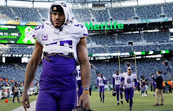 Linebacker Anthony Barr, a four-time Pro Bowl player, was not franchise tagged on Tuesday.