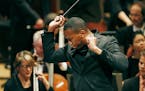 Trailblazing conductor Roderick Cox nails his first big Minnesota Orchestra concert