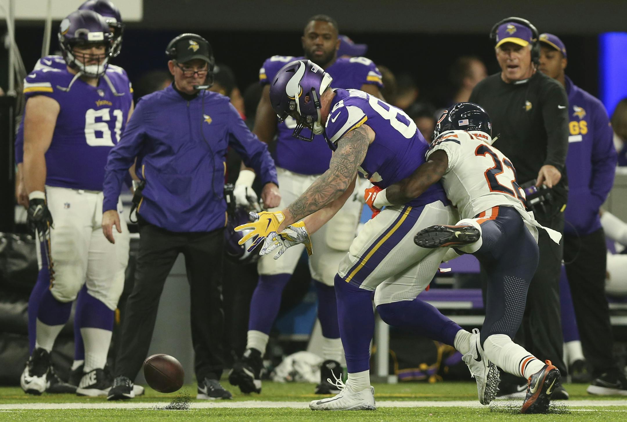 Minnesota Vikings head coach Mike Zimmer watched while Vikings tight end Kyle Rudolph (82) dropped a fourth quarter pass on fourth down while being defended by the Bears' Kevin Toliver II. ] JEFF WHEELER • jeff.wheeler@startribune.com The Minnesota Vikings ended their season with a 24-10 loss to the Chicago Bears in an NFL football game Sunday afternoon, December 30, 2018 at U.S. Bank Stadium in Minneapolis.