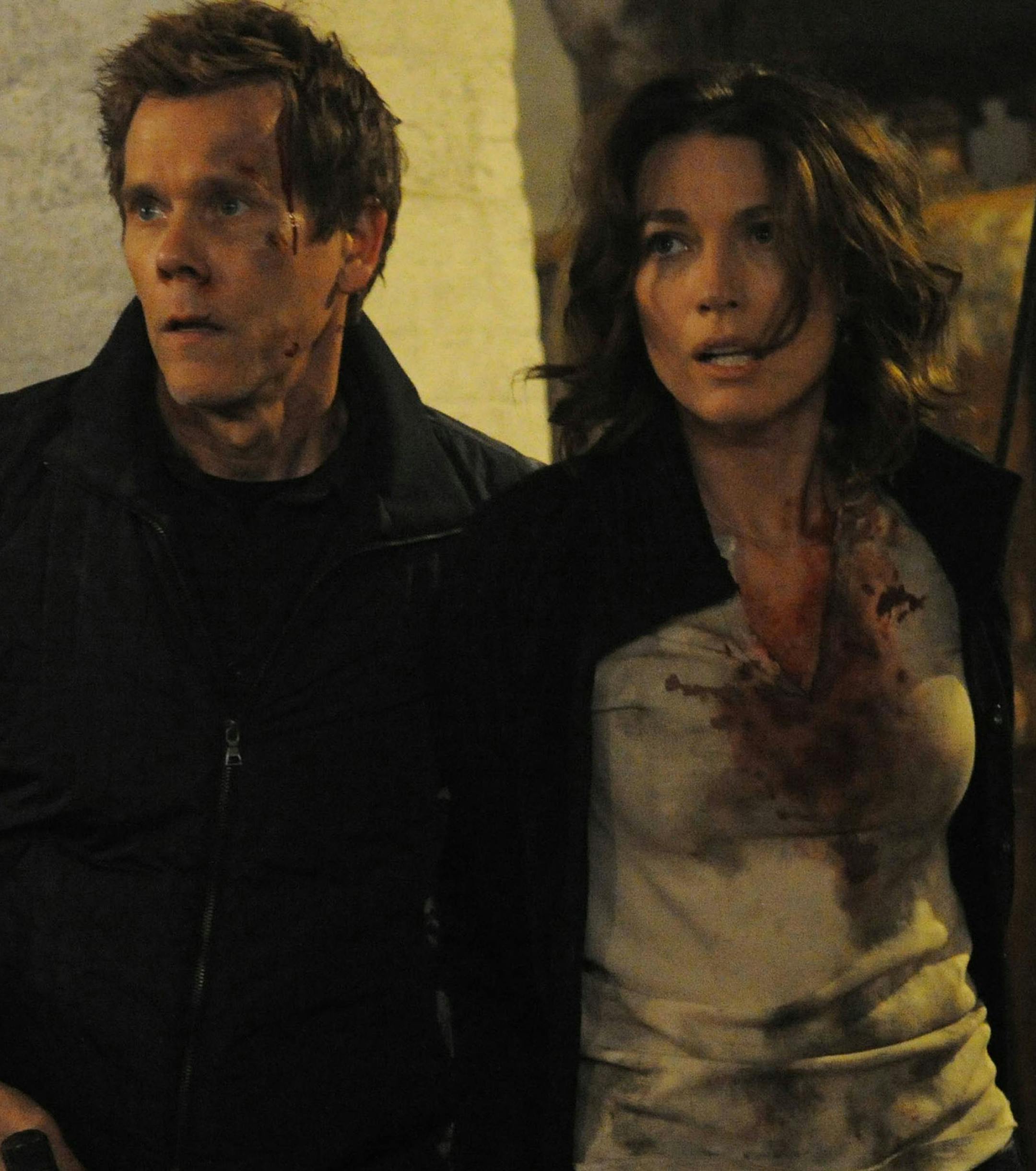 THE FOLLOWING: Ryan Hardy (Kevin Bacon, L) finds Claire (Natalie Zea, R) in the "Forgive" Season Finale episode of THE FOLLOWING airing Monday, April 28 (9:00-10:00 PM ET/PT) on FOX. ¬©2014 Fox Broadcasting Co. CR: Sarah Shatz/FOX