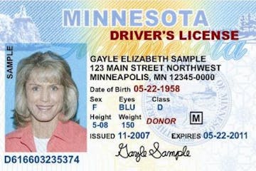 Sample Minnesota driver's license.