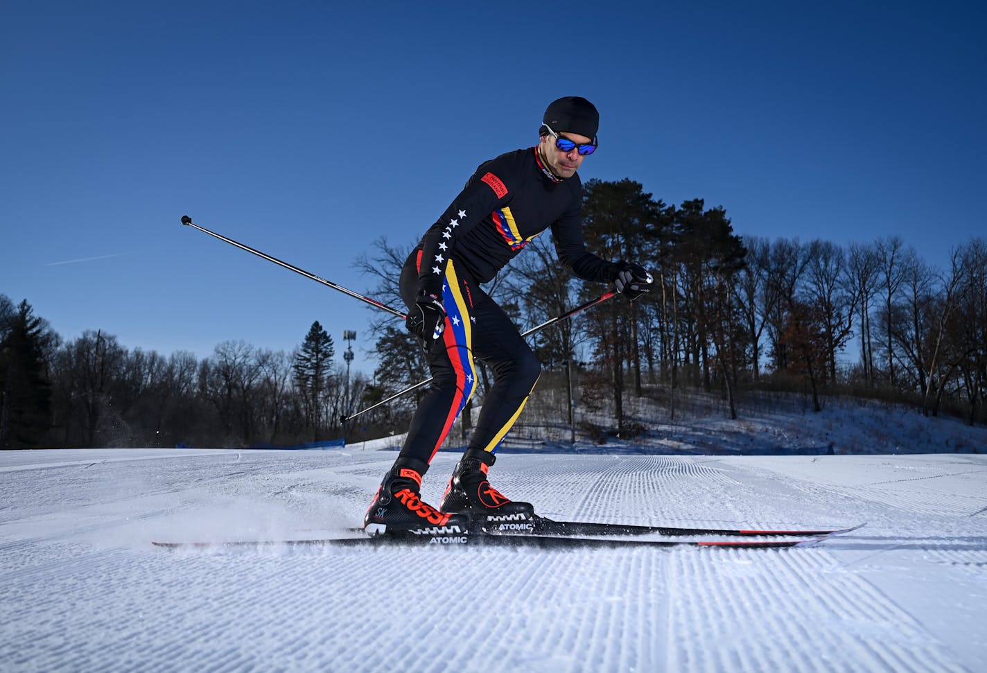 Eduardo Arteaga skied for a photo at Theodore Wirth Park. ] AARON LAVINSKY • aaron.lavinsky@startribune.com