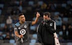 Minnesota United midfielder Emanuel Reynoso (10) gave a thumbs up to fans after leaving the Loons’ 1-0 victory over Vancouver on May 12 at Allianz F