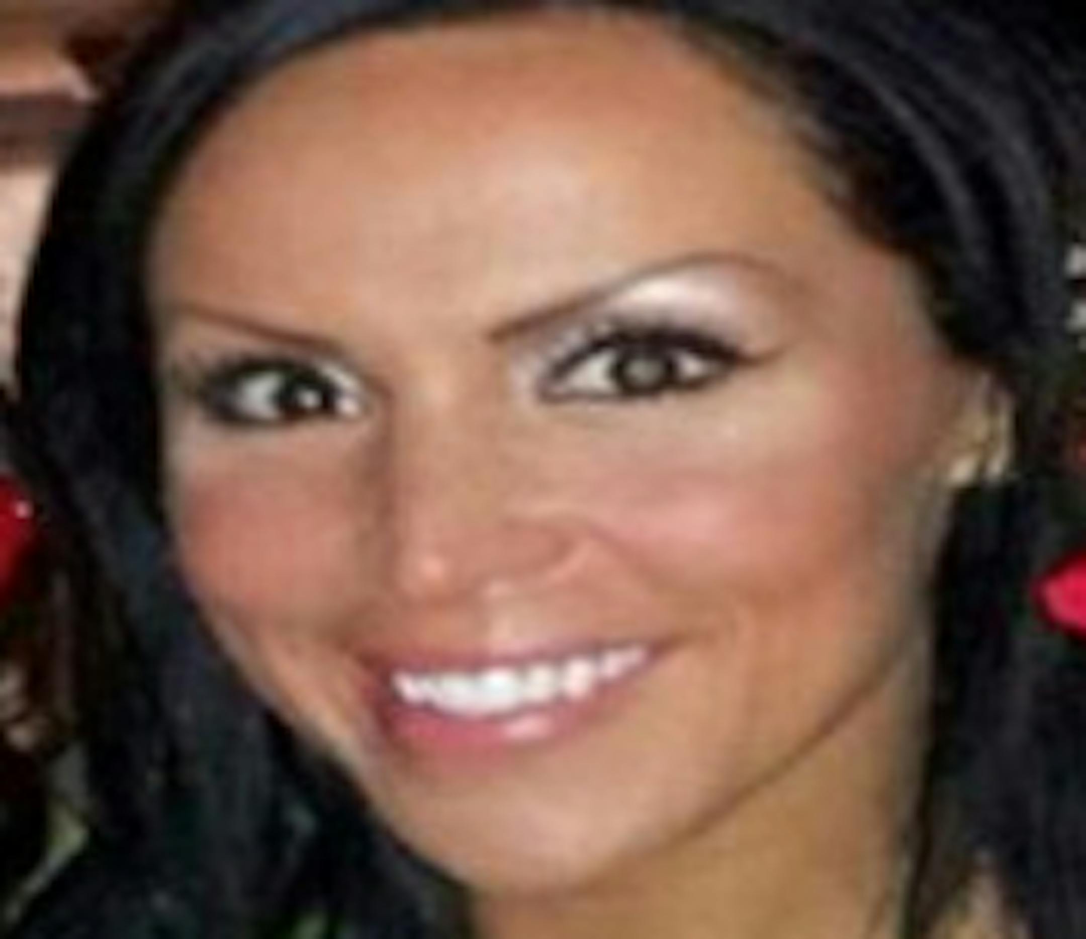 Danielle Jelinek is 27 years old, 5'4'', weighs about 120 lb, dark hark, brown eyes. Last talked to on Saturday afternoon. Last known location was at Aaron Schnagls house in Chisago; where he purse, phone, id, shoes, and car were all located. Chisago County police department was contacted Sunday afternoon after my cousin's friend contacted my aunt about not being able to get into contact with Dani; which is not like her. They went out to Aarons' residence located on Lofton and 261st to do a welf