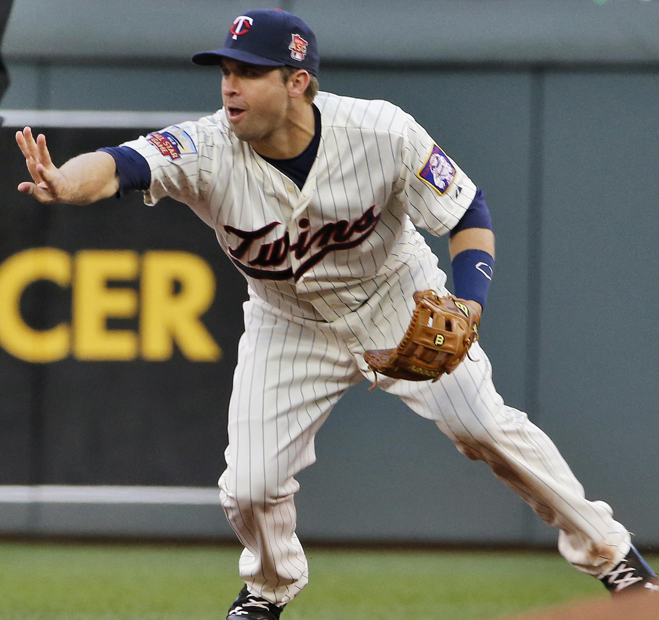Twins second baseman Brian Dozier started a double play. ] Minnesota Twins vs. Boston Red Sox (MARLIN LEVISON/STARTRIBUNE(mlevison@startribune.com)