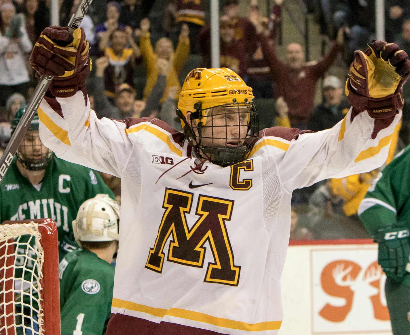 Minnesota Golden Gophers forward Justin Kloos (25) celebrates after putting the Gophers up 2-1 in the 2016 North Star College Cup tournament semi finals on January 30, 2016 at the Xcel Energy Center in St. Paul, Minnesota. ] Special to Star Tribune MATT BLEWETT &#xef; matt@mattebphoto.com - January 30, 2016, St. Paul, Minnesota, University of Minnesota Gophers, Bemidji State Beavers, 2016 North Star College Cup, 213971 UPUK 013116