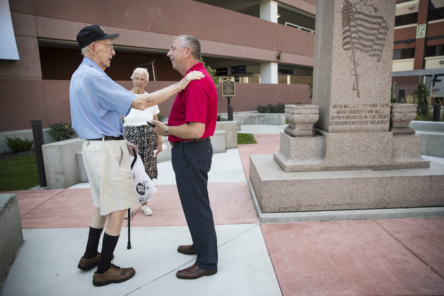 John McKiernan, and his wife Rita McKiernan, stopped over to share a history fact with St. Cloud Mayor Dave Kleis during one of the Mayor's town hall meetings at the new Lincoln Plaza on Tuesday, September 12, 2017, in St. Cloud, Minn. ] RENEE JONES SCHNEIDER &#x2022; renee.jones@startribune.com