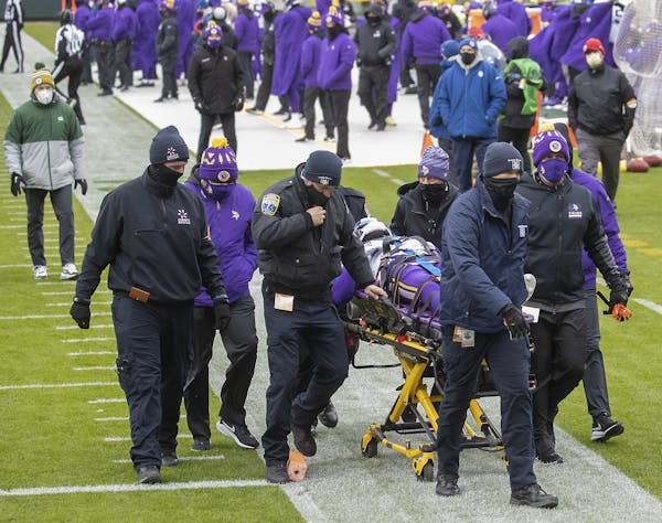 Vikings' Dantzler has 'chance to play' vs. Lions after scary collision