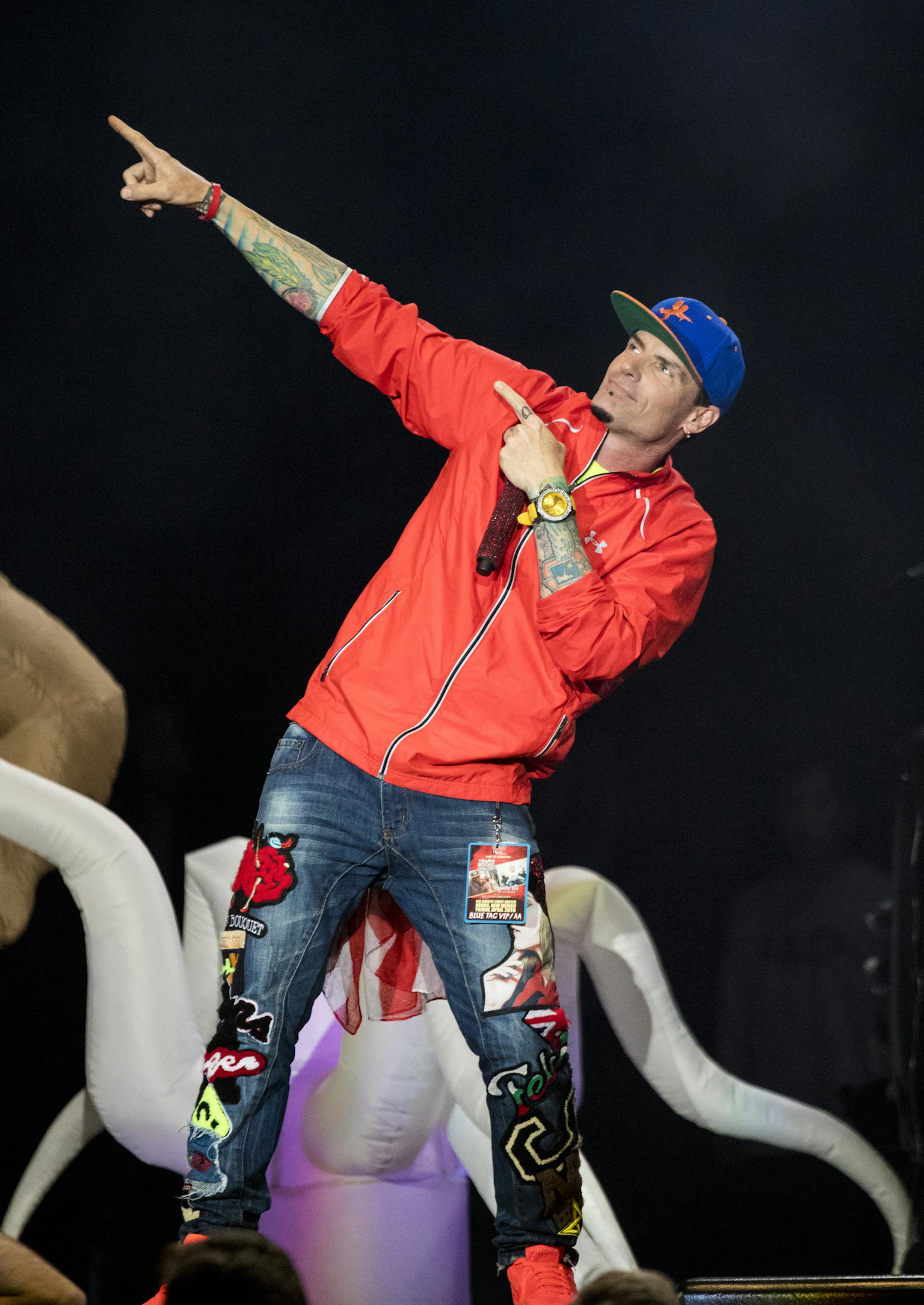 Vanilla Ice performed that the I Love the 90's concert on Saturday. ] RENEE JONES SCHNEIDER &#xef; renee.jones@startribune.com I Love the 90's concert at the Target Center on Saturday, October 22, 2016, in Minneapolis, Minn.