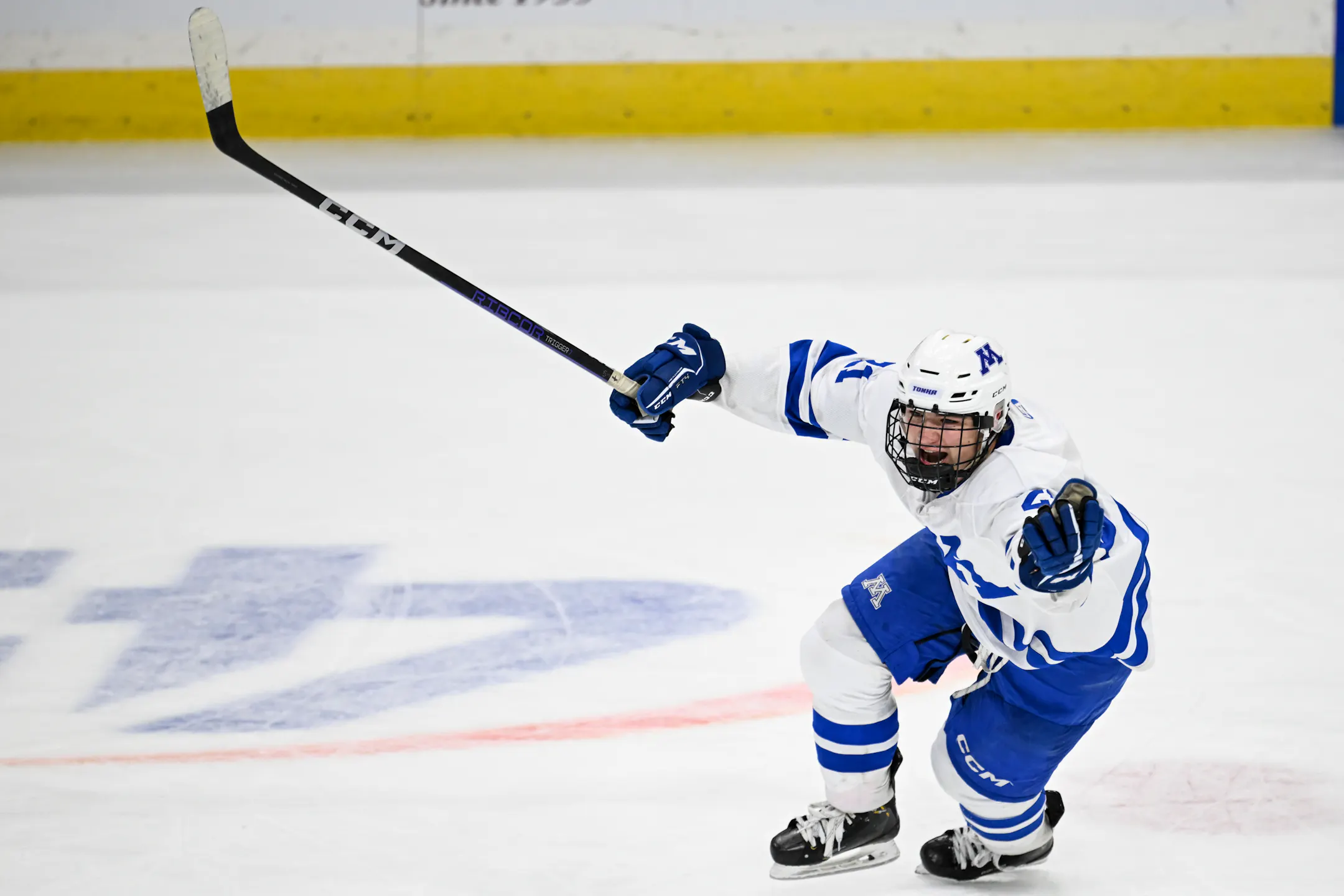 Minnetonka topples defending champ Andover in 2A boys hockey semifinals