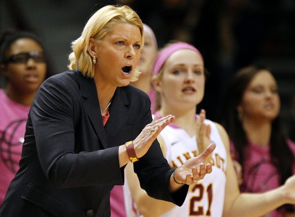 Gophers women's basketball coach Pam Borton
