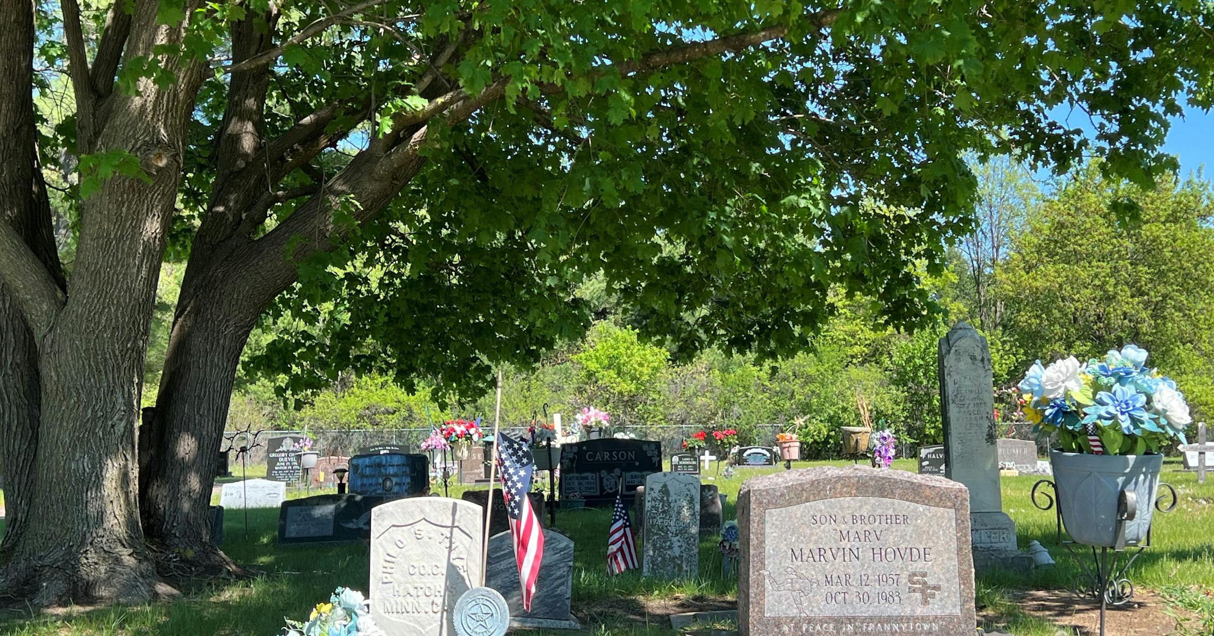 As caretakers age, some small Minnesota cemeteries struggle to survive