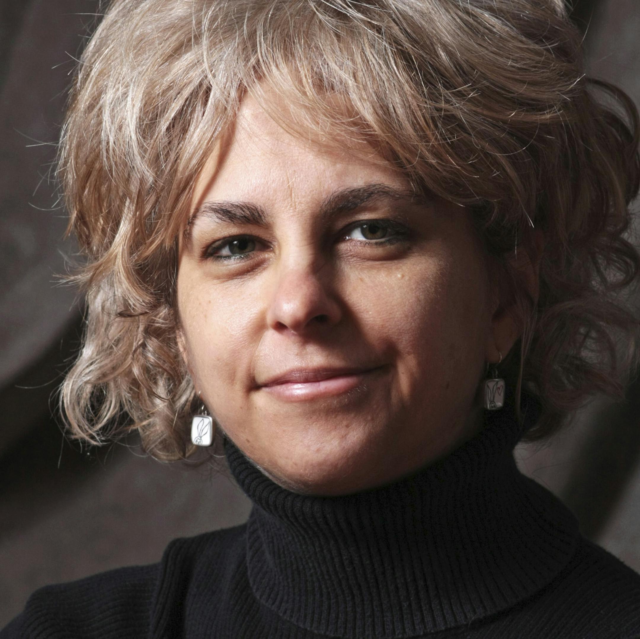 photo by Tom Sweeney Author Kate DiCamillo, Minneapolis, MN 3/2009