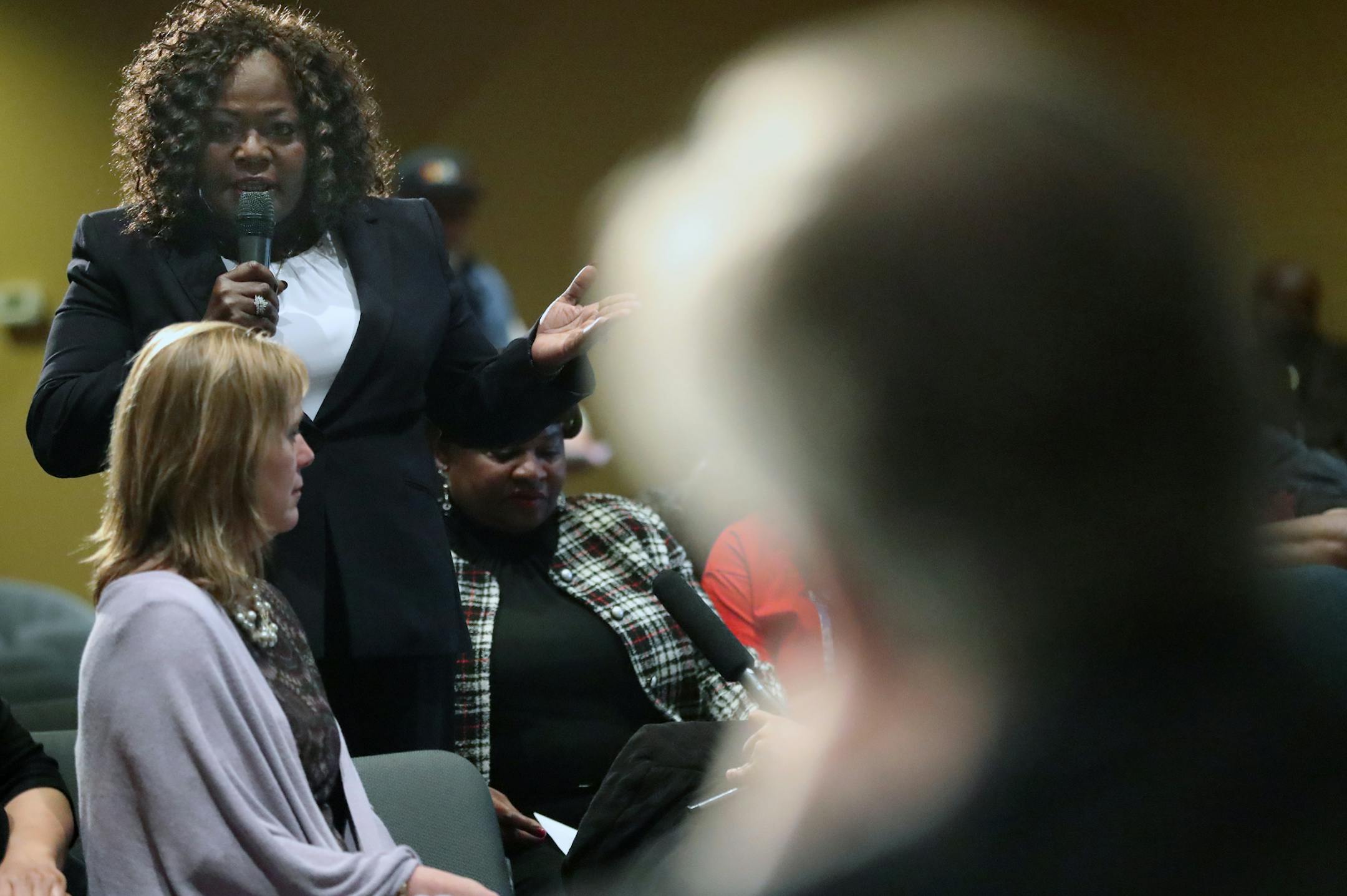 Kimberly Handy-Jones voiced her grief over the death of her son as Mayor Chris Coleman listened.]Community members will meet with Mayor Chris Coleman, St. Paul Police Chief Todd Axtell and leaders of several African-American organizations Thursday night to discuss the officer-involved shooting of Cordale Handy and other conerns.Richard Tsong-Taatariiïrichard.tsong-taatarii@startribune.com