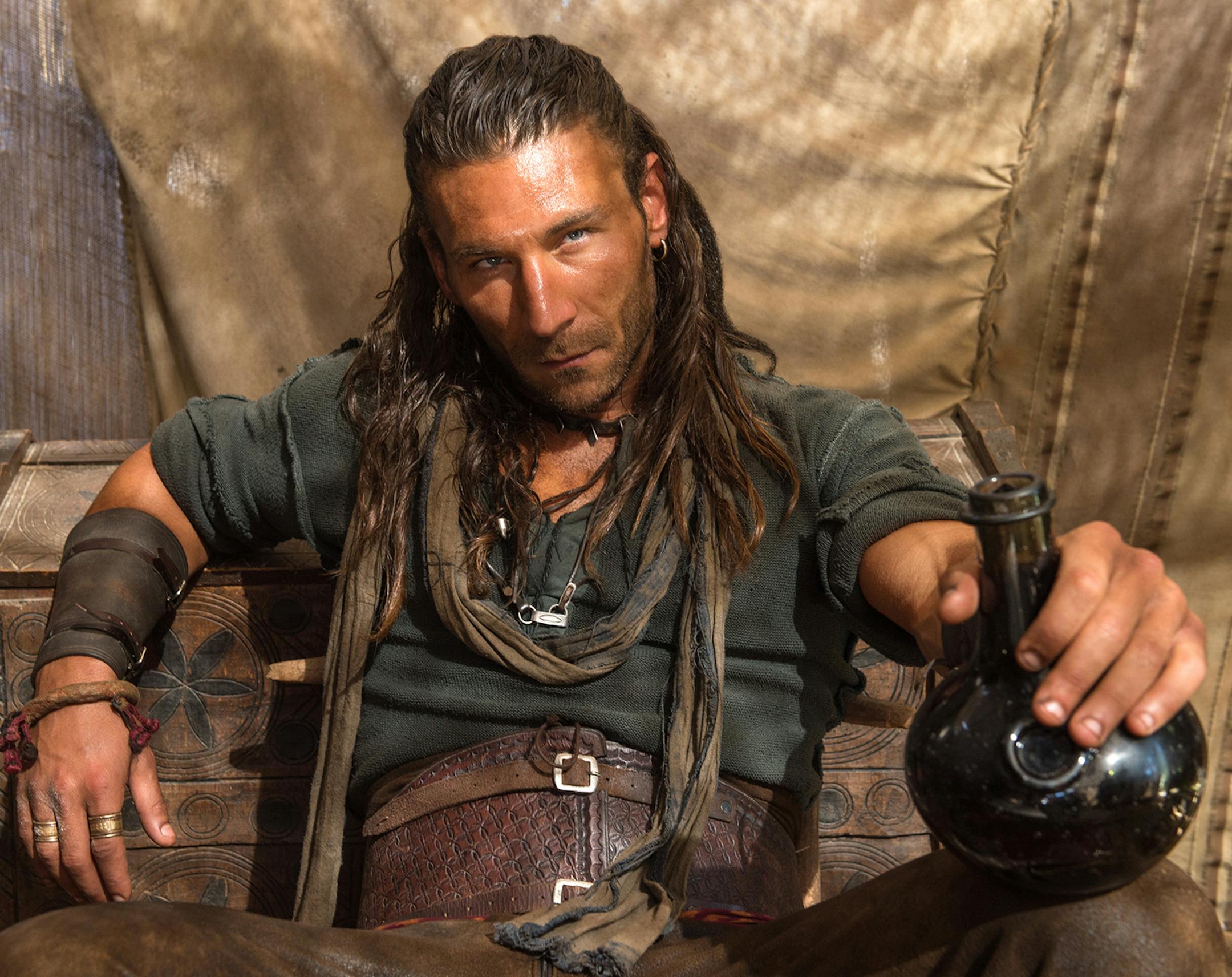 Black Sails - Zach McGowan (Charles Vane)