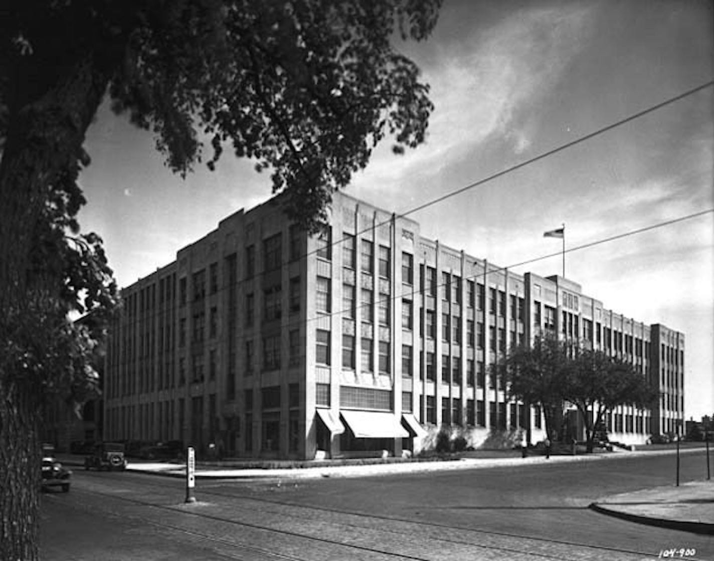 Miller Vocational High School photographed in 1934. Courtesy of Minnesota Historical Society.