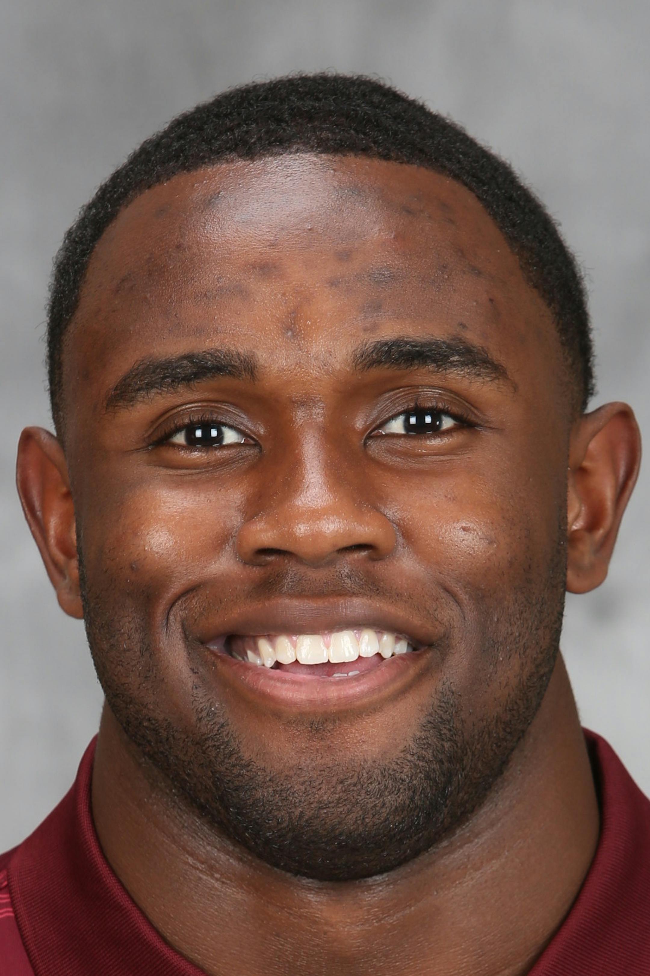 Gophers tight end Duke Anyanwu