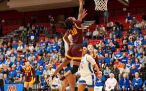 Gophers guard Janay Sanders went to the basket against St. Louis in the WNIT championship game Saturday in Edwardsville, Ill.