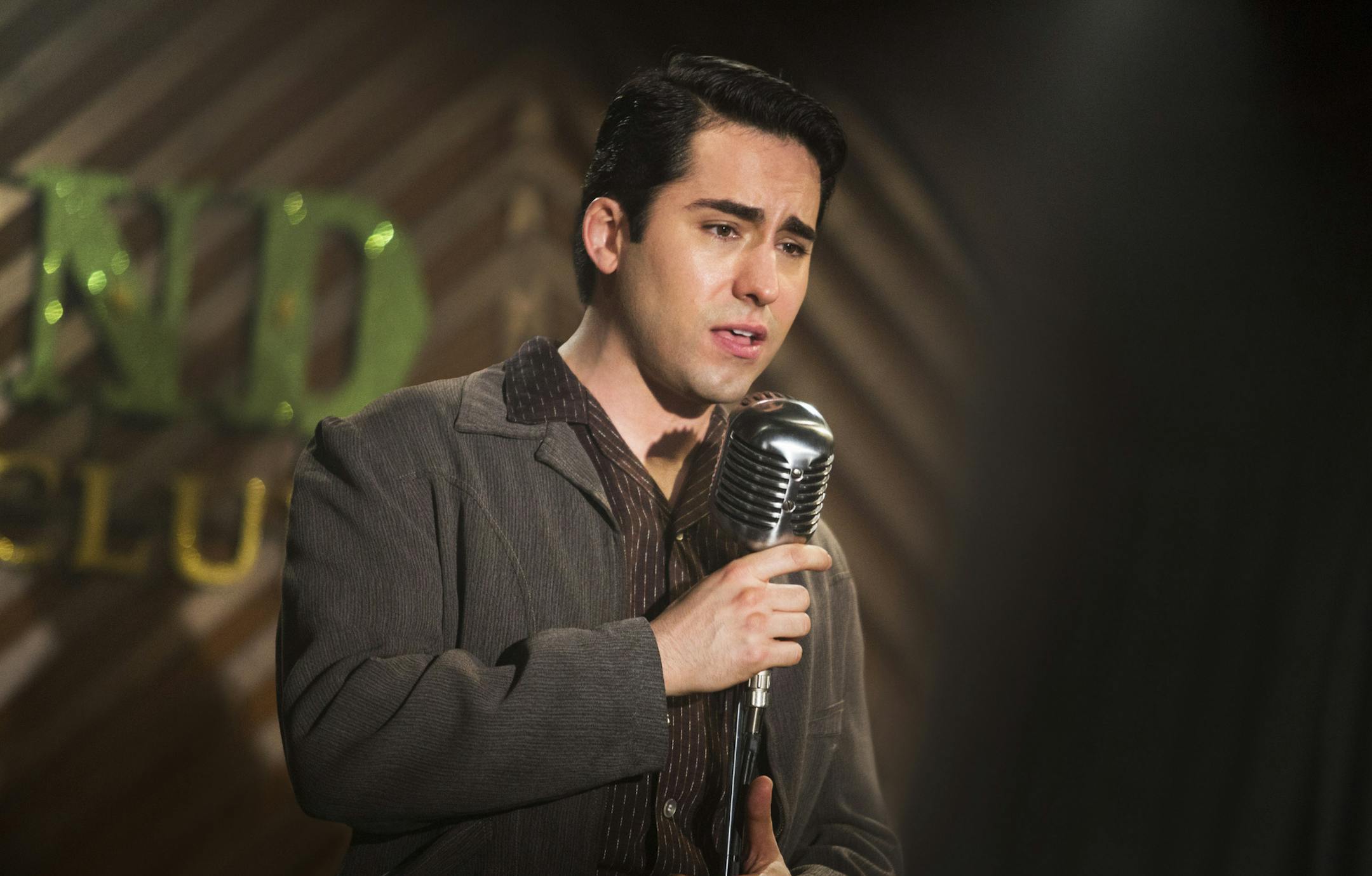 This photo released by Warner Bros. shows John Lloyd Young as Frankie Valli in Warner Bros. Pictures' musical "Jersey Boys," a Warner Bros. Pictures release. (AP Photo/Courtesy Warner Bros., Keith Bernstein) ORG XMIT: MIN2014061814074650