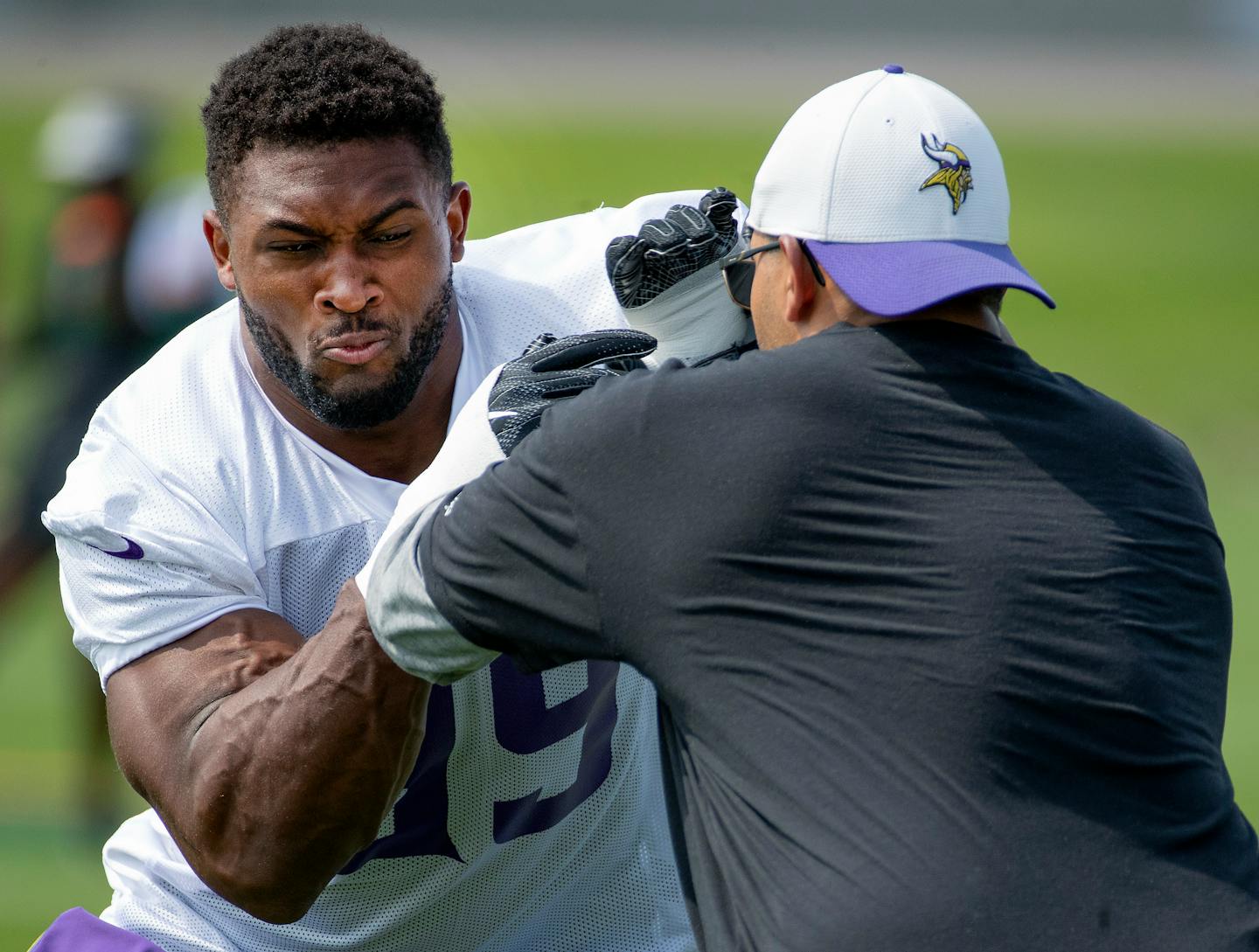 Vikings defensive lineman Danielle Hunter