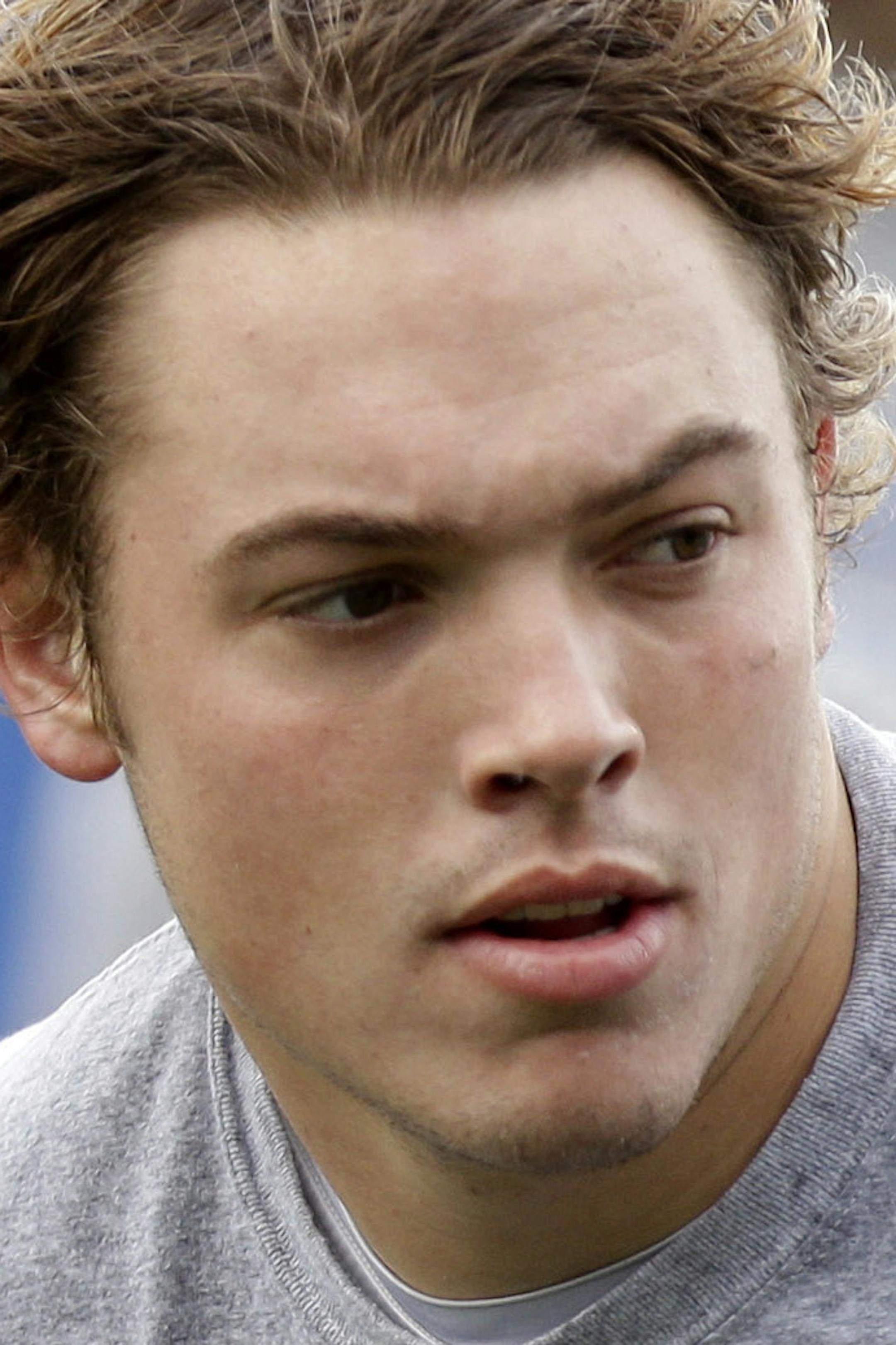 In this photo taken Wednesday Nov. 28, 2012, San Jose State quarterback David Fales runs drills during NCAA college football practice in San Jose, Calif. (AP Photo/Marcio Jose Sanchez) ORG XMIT: FX105