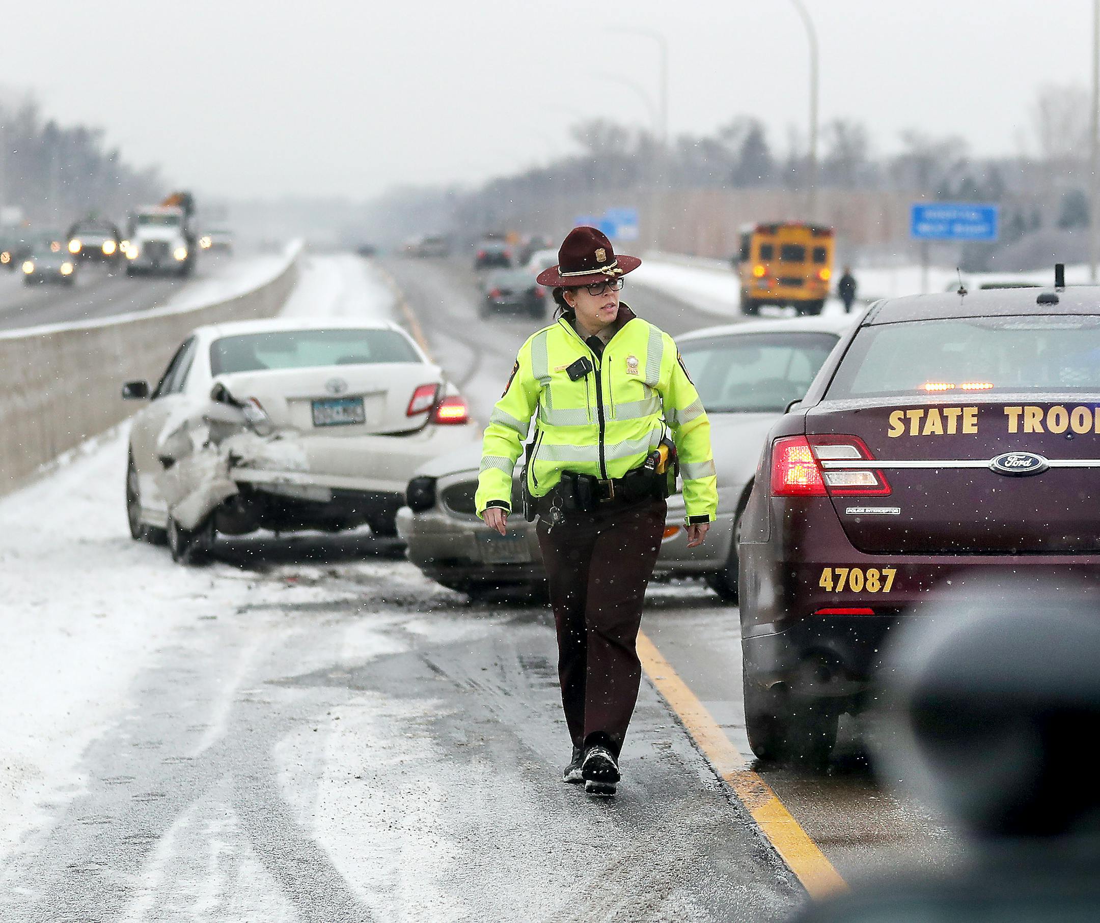 Minnesota State Patrol Trooper Lisa Lorenzen, who went through the State Patrol's Law Enforcement Training Opportunity program and made a career change, patrolled a snowy stretch of Highway 100 where there were several auto accidents Tuesday morning, Jan. 22, 2019, in Golden Valley, MN.] DAVID JOLES • david.joles@startribune.com Diahn Zeon had always dreamed of becoming a State Trooper but didn't have the training to do so. He went through the State Patrol's Law Enforcement Training Opportunity