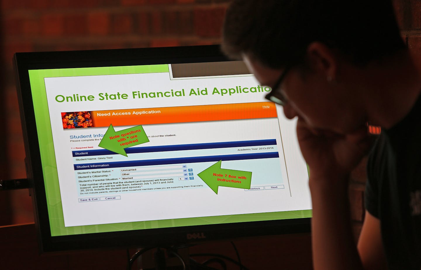 Parents, students, and activists were led through the Minnesota Financial Aid application process during the workshop.