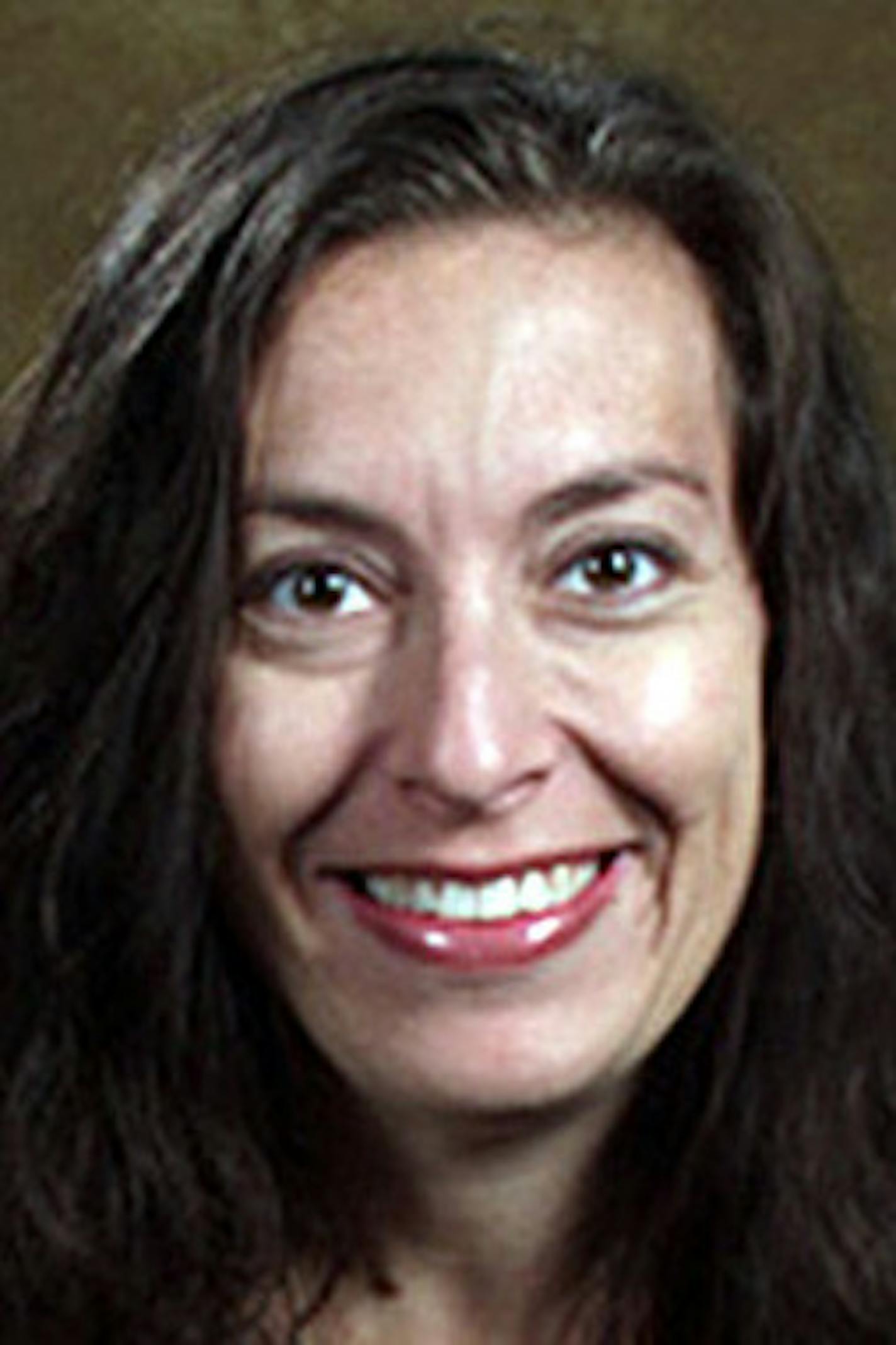 Dr. Alejandra Dashe, Northwestern Health Sciences University, Bloomington spoke July 25 at a symposium on pain.