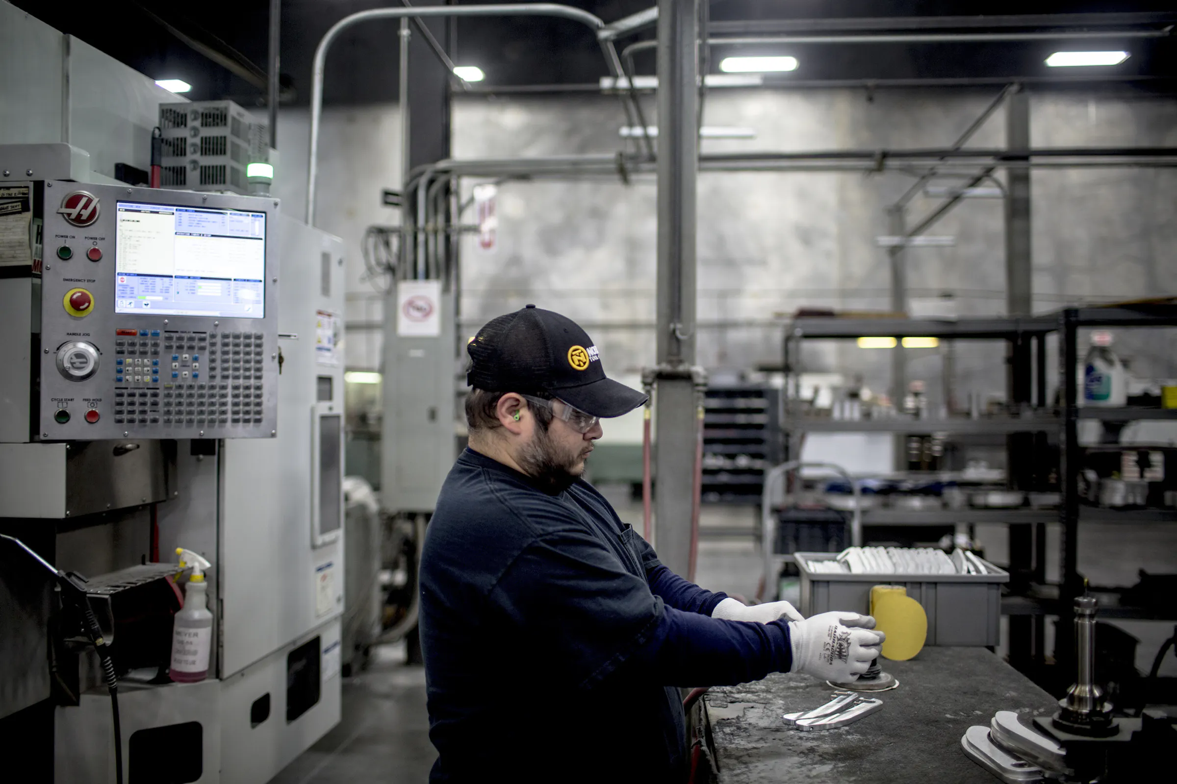 Minnesota, regional factories grow, but slower than national pace