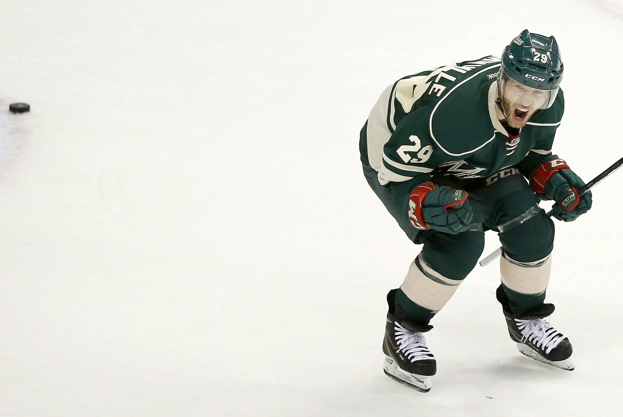 Jason Pominville, above, celebrated after scoring a goal in the second period, and he and linemates Zach Parise and Mikael Granlund were just beginning to roll.