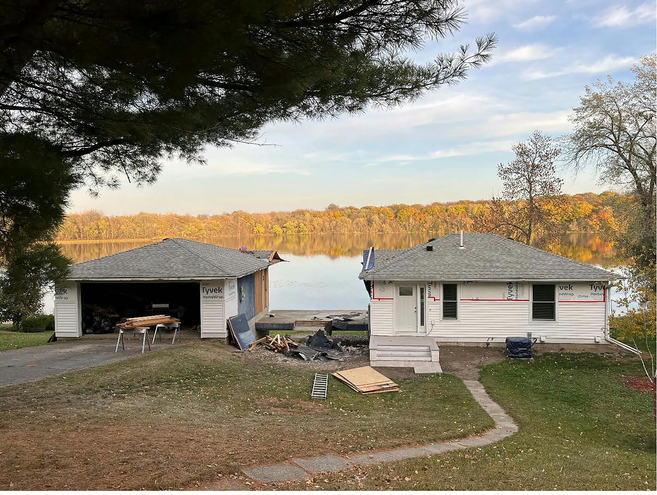 Marty and Joey Beren's DIY project on Long Lake creates a home away from home in Dassel, Minn.