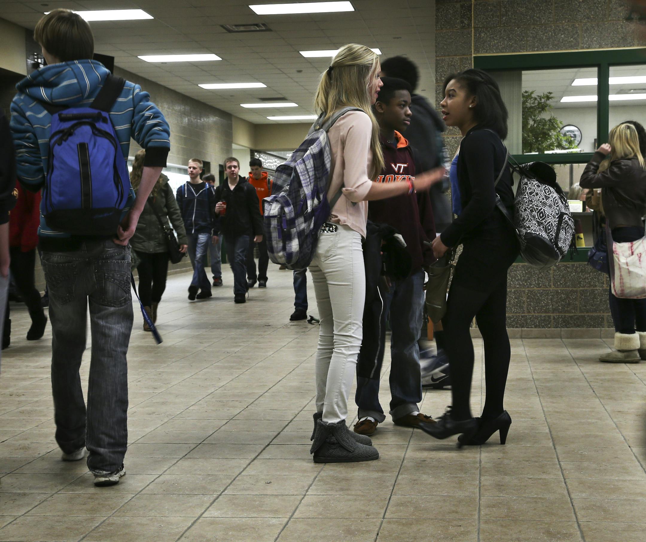 Students filled the hallway at Park High School before the start of their first hour class at 8:35 a.m. Wednesday, March 18, 2014, in Cottage Grove, MN.](DAVID JOLES/STARTRIBUNE) djoles@startribune.com The South Washington County School District made the move five years ago to push back high school start times in the belief that students who get at least eight hours of sleep are better prepared to learn. School leaders there since have seen the benefits, including the higher standardized math te