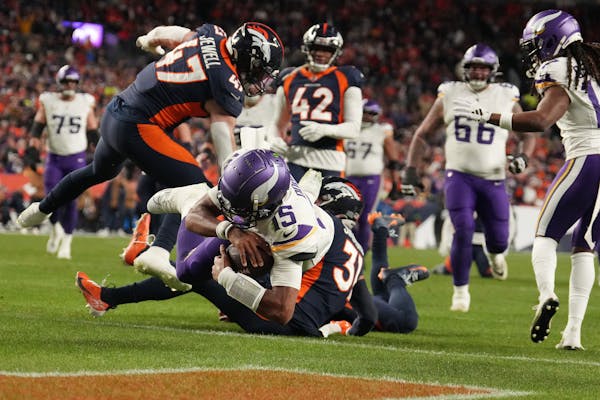 Broncos 21, Vikings 20: Replay the action from the streak-snapping loss