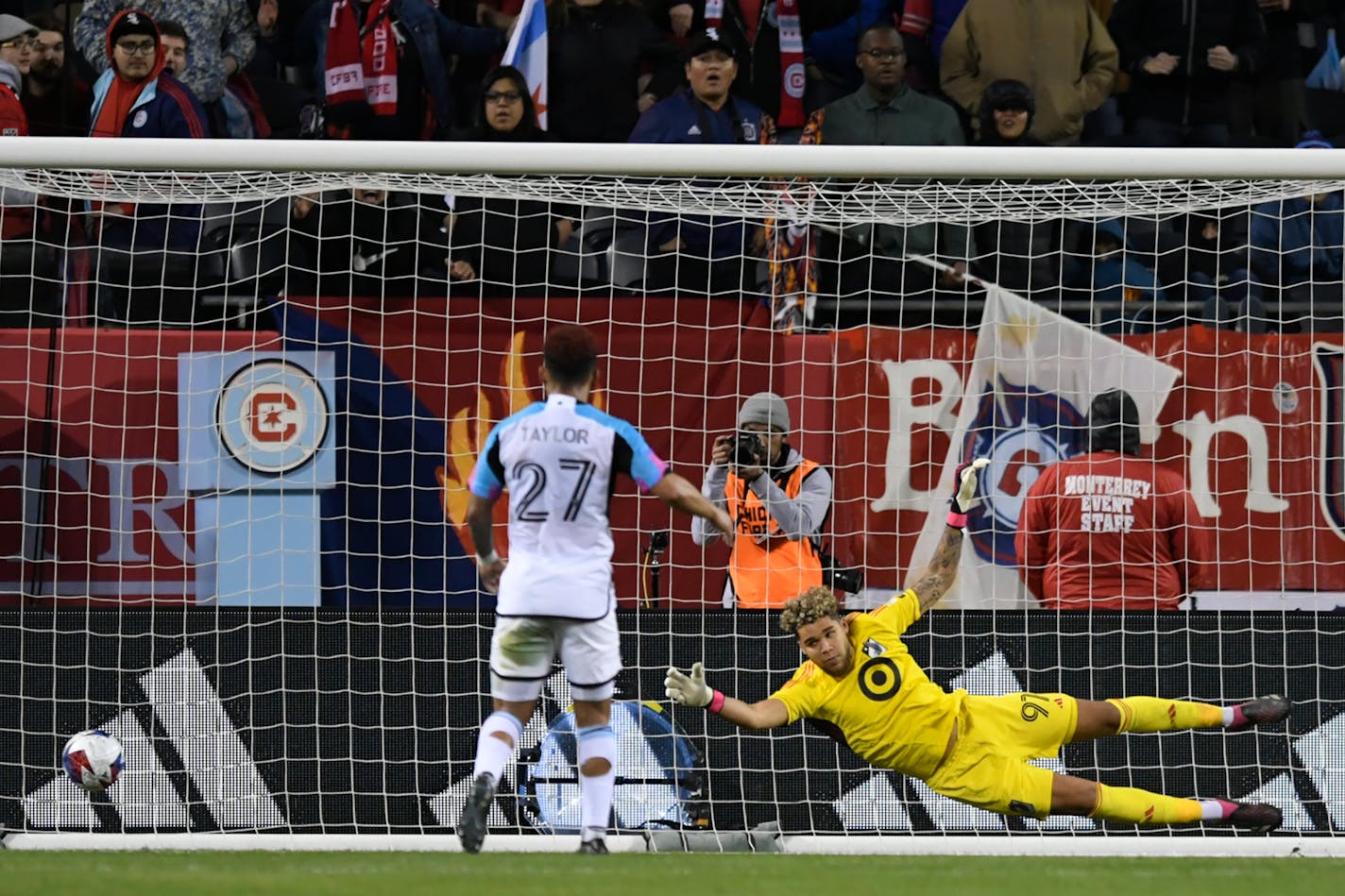 Minnesota United goalie Dayne St. Clair misses a shot by Chicago Fire forward Kei Kamara during the first half Saturday