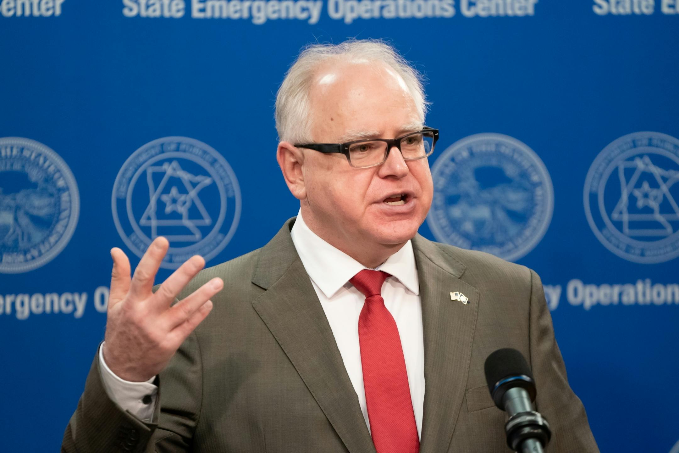 In a tightly pooled press conference, Minn. Governor Walz provided an update on the state's next steps to respond to COVID-19. He was joined by Health Commissioner Jan Malcolm, Employment and Economic Development Commissioner Steve Grove, and Homeland Security and Emergency Management Director Joe Kelly and other state officials.