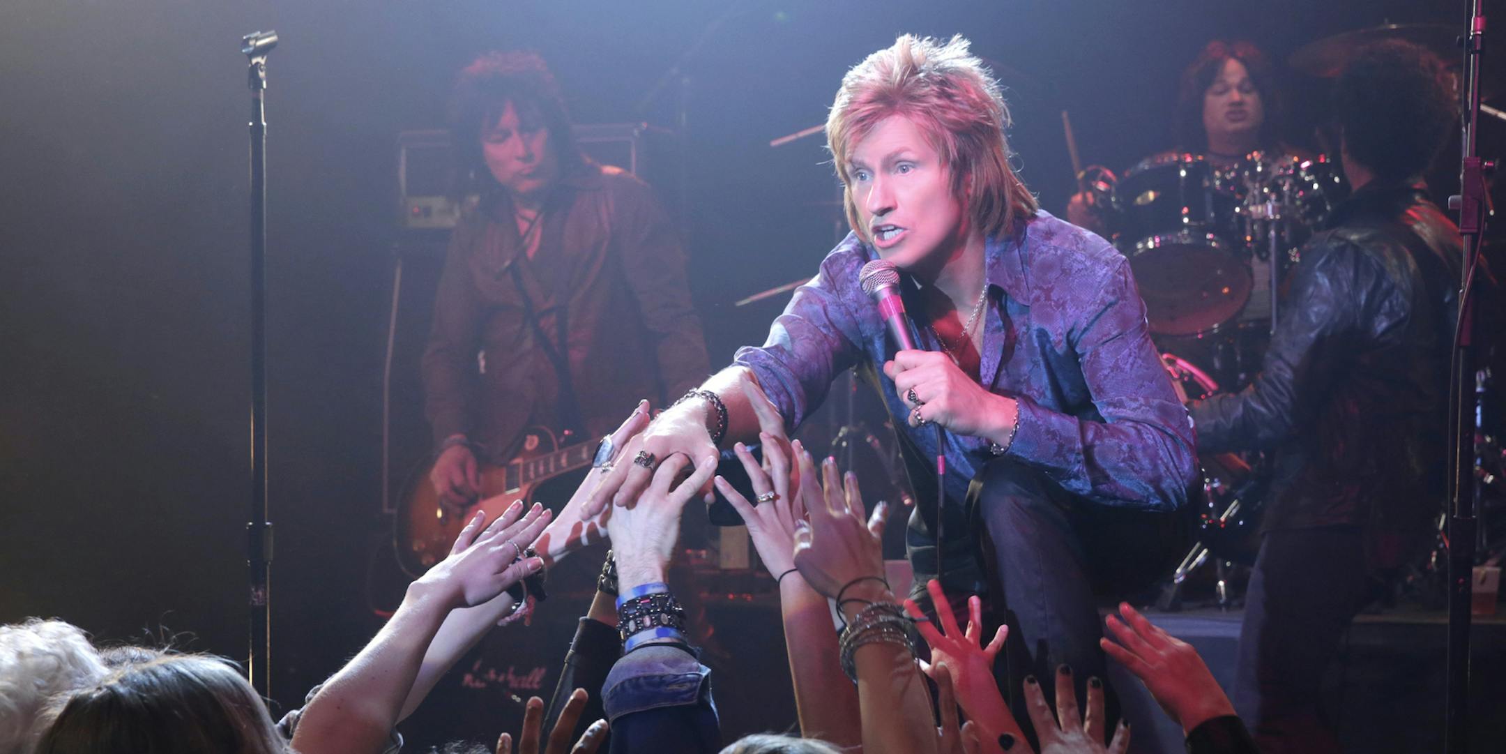 Denis Leary as Johnny Rock in ìSex & Drugs & Rock & Roll,î CR. Patrick Harbron/FX