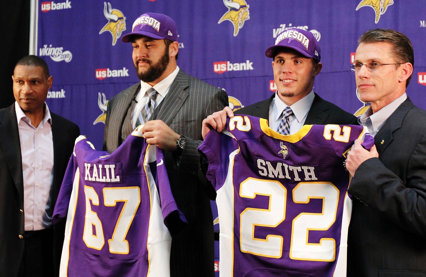 Minnesota Vikings first round draft picks Matt Kalil, second from left, and Harrison Smith are introduced by head coach Leslie Frazier, left, and general manager Rick Spielman, right, during a press conference at the team's practice facility Winter Park, in Eden Prairie, Friday, April 27, 2012. Kalil was the Vikings' 4th pick and Smith was the team's 29th.(Genevieve Ross/For the Star Tribune) ORG XMIT: MIN2013031217200209 ORG XMIT: MIN1303121723110647 ORG XMIT: MIN1304221628550004