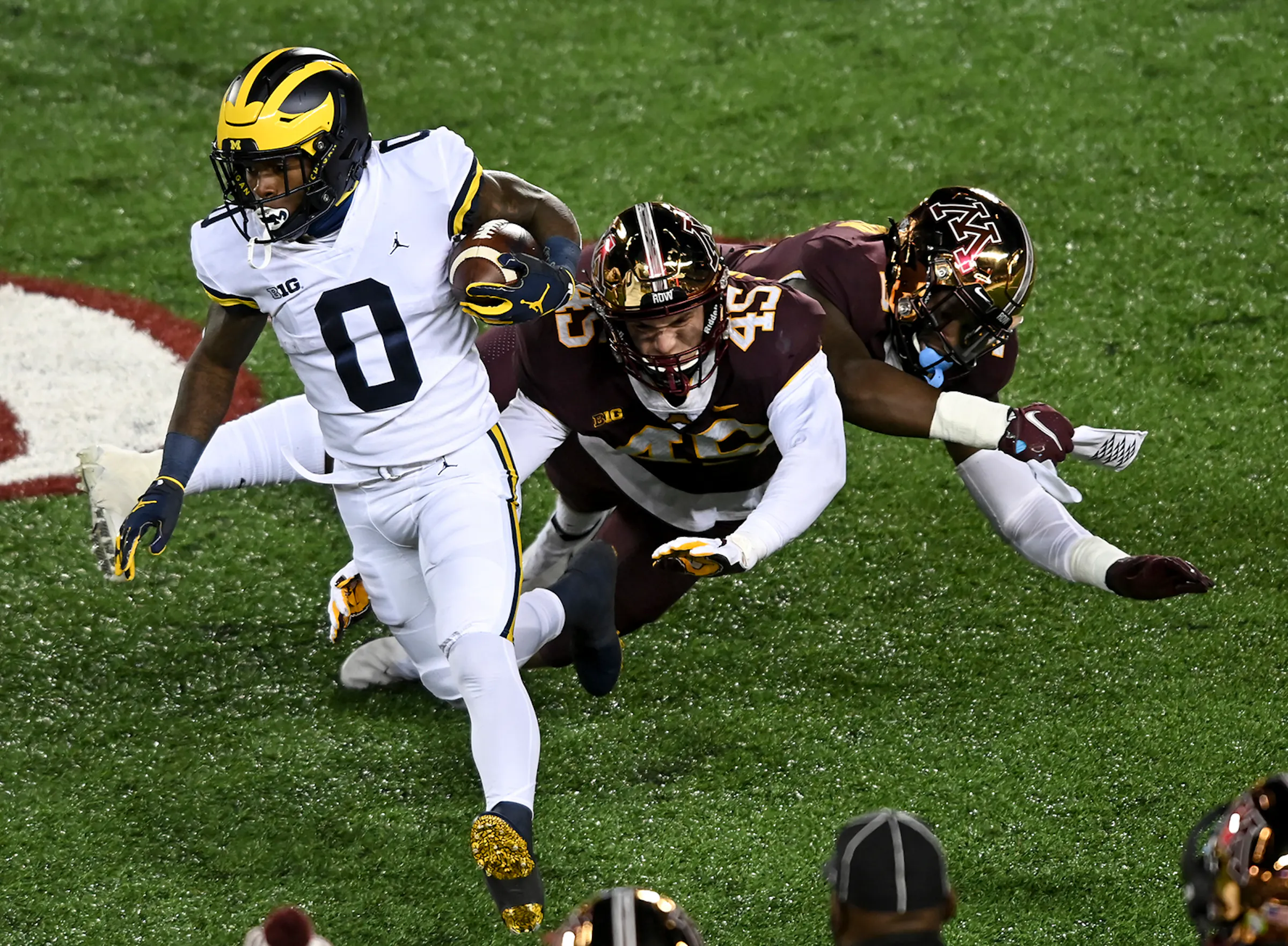 Gophers shut down in 49-24 season-opening loss to Michigan