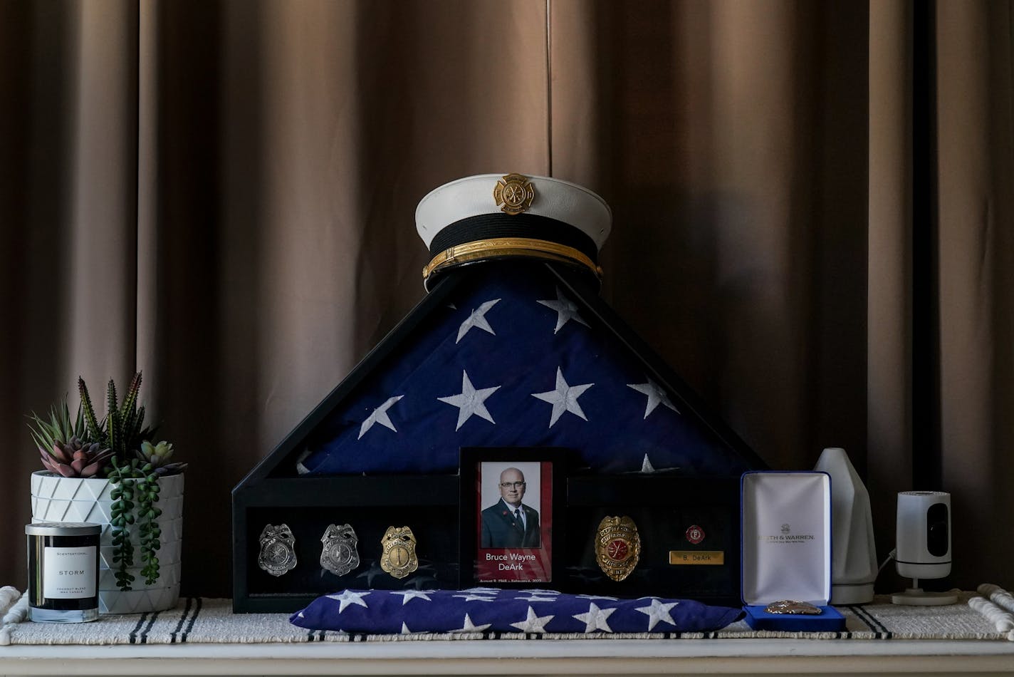 Bruce DeArk spent decades as a firefighter in Jeffersonville, Ind. His death from colon cancer was ruled to be in the line of duty. MUST CREDIT: Washington Post photo by Jahi Chikwendiu