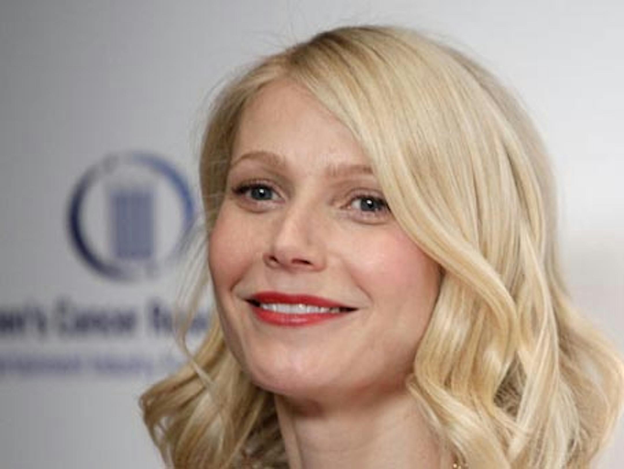 Gwyneth Paltrow arrives at Saks Fifth Avenue's "Unforgettable Evening" benefiting the Entertainment Industry Foundation Women's Cancer Research Fund in Beverly Hills, Calif. on Monday, Feb. 10, 2009. (AP Photo/Matt Sayles)