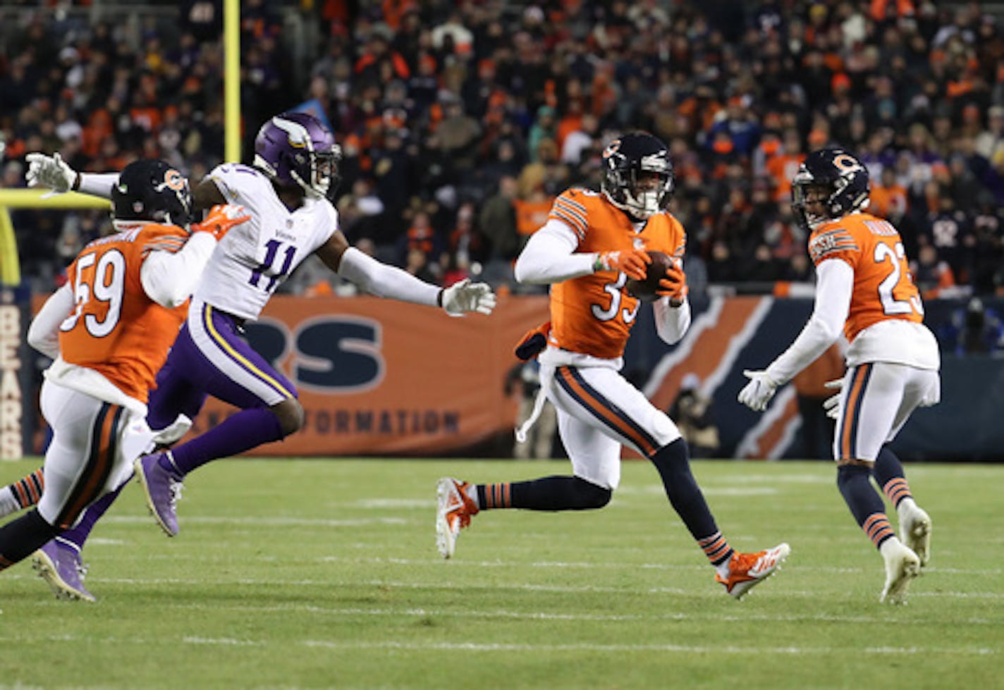 Chicago Bears free safety Eddie Jackson (39) scores a touchdown on an interception return against the Minnesota Vikings in the fourth quarter on Sunday, Nov. 18, 2018 at Soldier Field in Chicago, Ill. (Brian Cassella/Chicago Tribune/TNS) ORG XMIT: 1246182