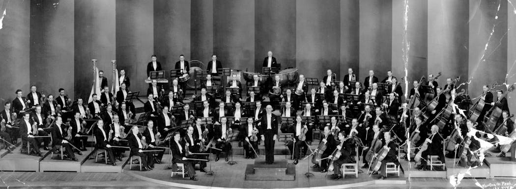 The Minneapolis Symphony Orchestra, led by Dmitri Mitropoulos, in 1939.
