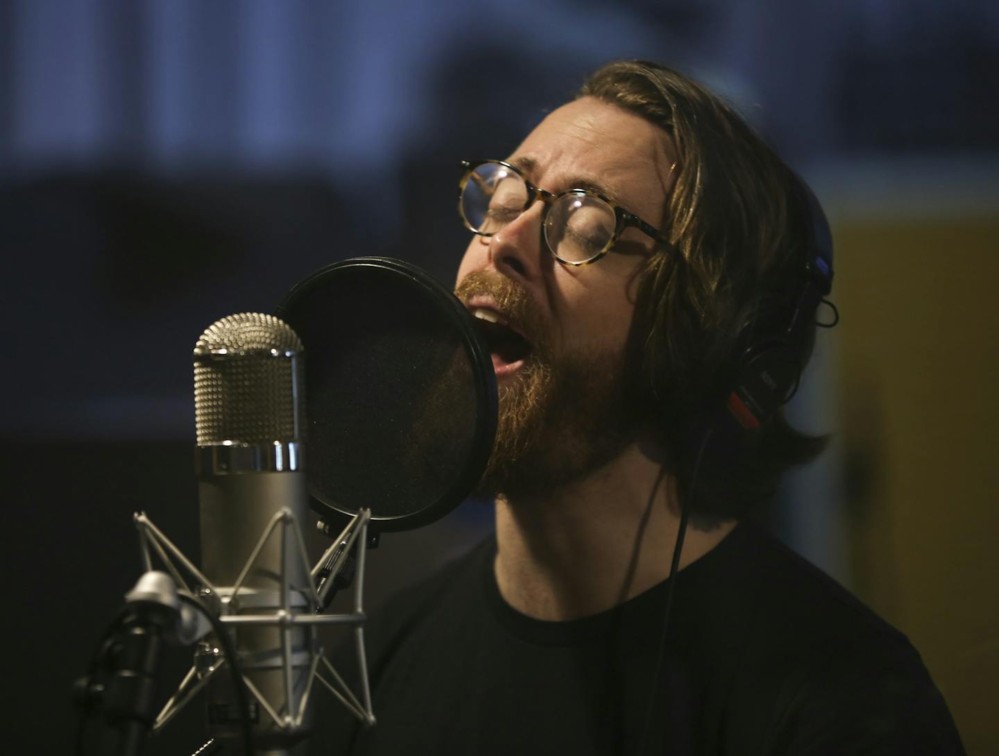 Jeremy Messersmith recorded the vocal track to "Monday, You're Not So Bad" for his album "Late Stage Capitalism" at Flowers Studio.