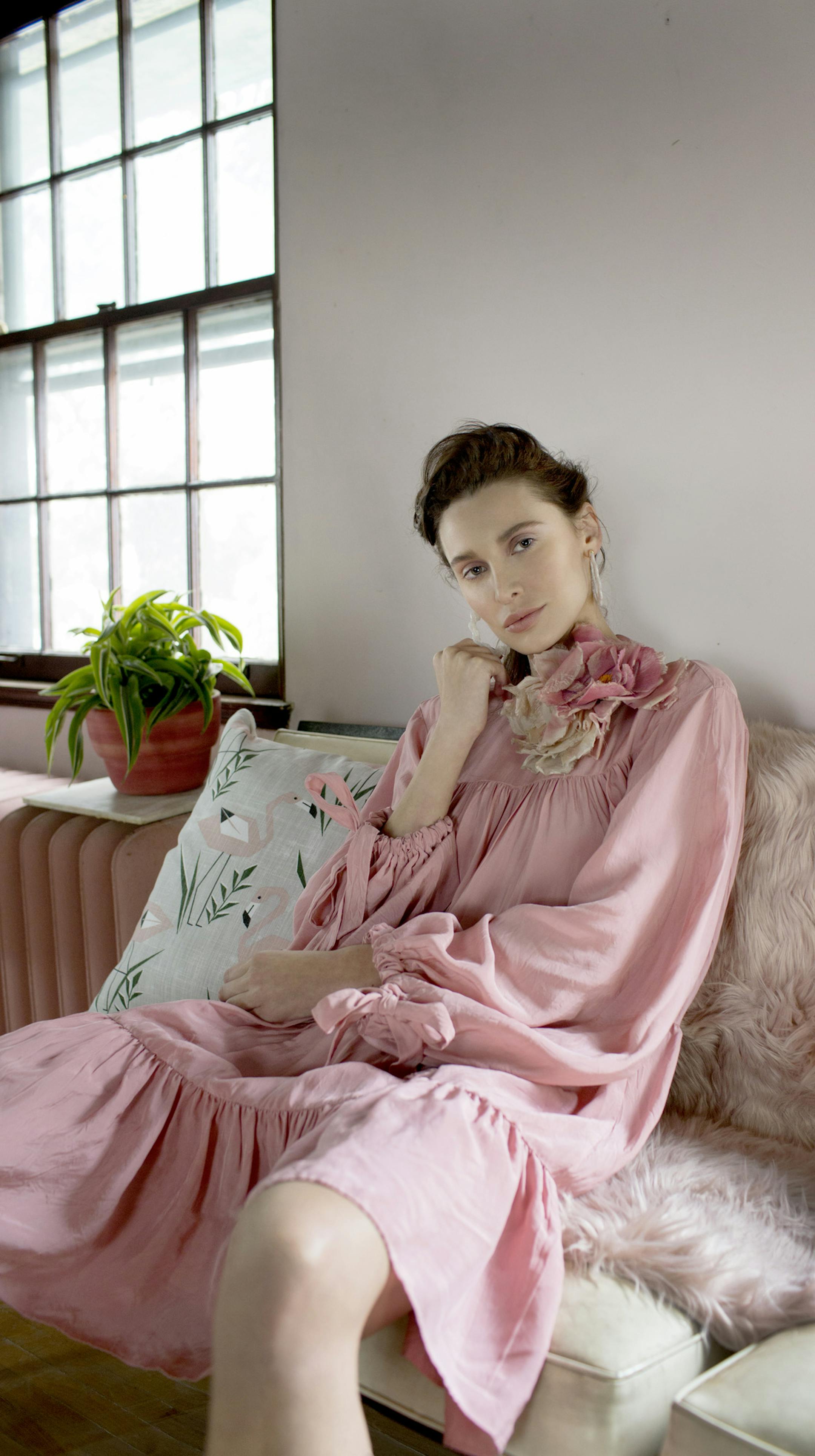 Picture Perfect: Finding refinement in a rustic remodel Waiting Room
Philip Lim dress $695, white tortoise $36 nordstrom.com
Antique Silk flower $14 time bomb vintage Photographer: Joel Larson
Creative Director and Stylist: Barbara Schmidt, studiobstyle
Hair and Makeup Artist: Andrea Holton
Model Julianne Steege, Ignite Models