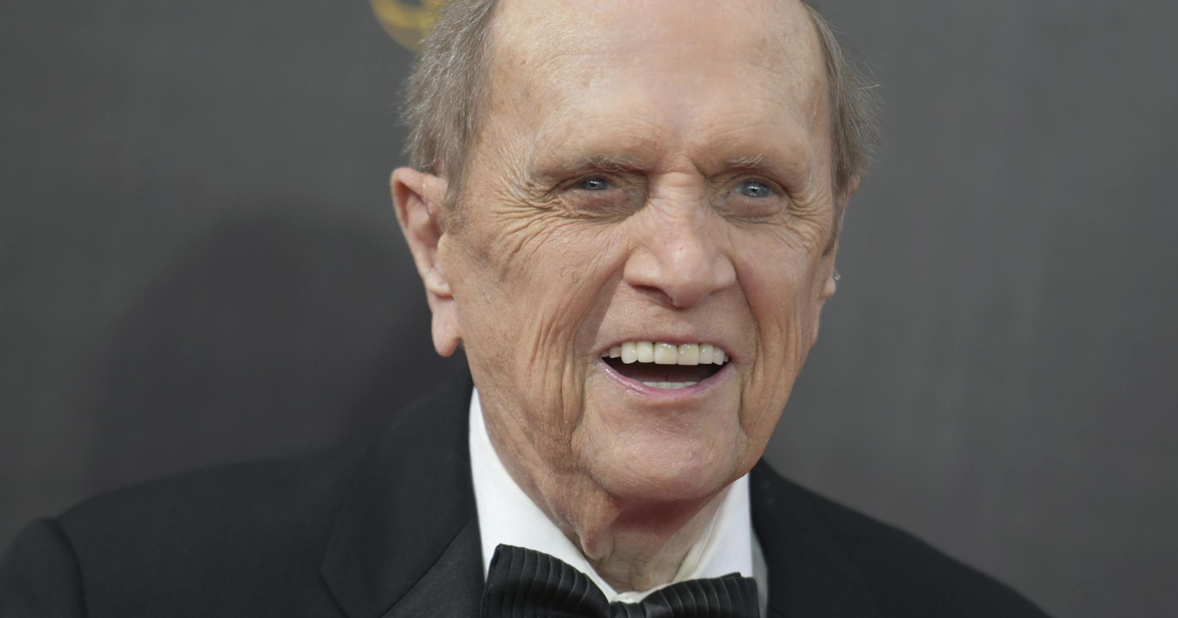 Comedian Bob Newhart, deadpan master of sitcoms and telephone monologues ...