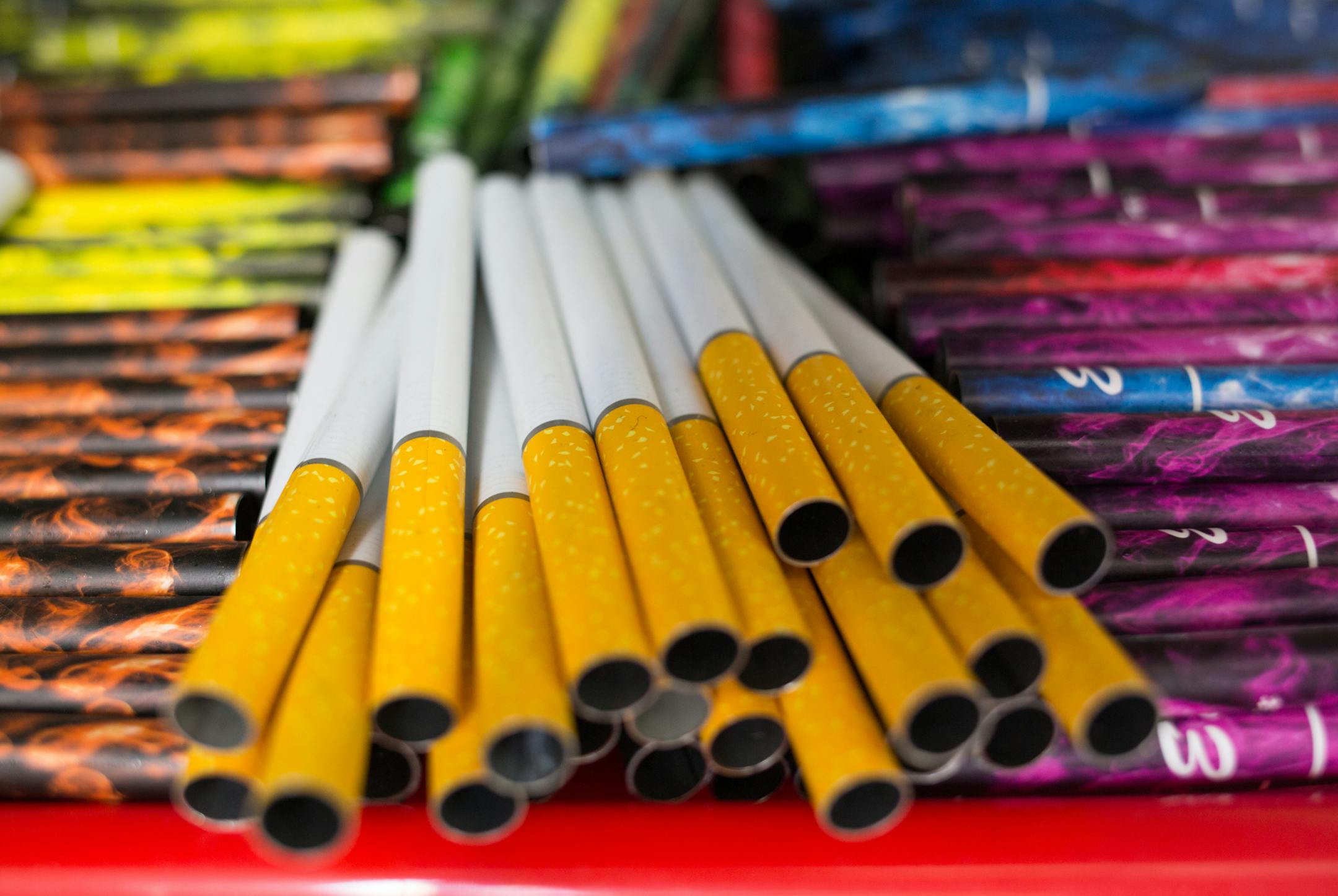 E-cigarettes made at Iciga, one of hundreds of small factories producing them in Shenzhen, China, March 25, 2014. Almost all the world’s e-cigarettes are made without oversight, and experts say counterfeiting, or sloppy manufacturing could account for some of the hazards seen in the devices. (Sim Chi Yin/The New York Times)