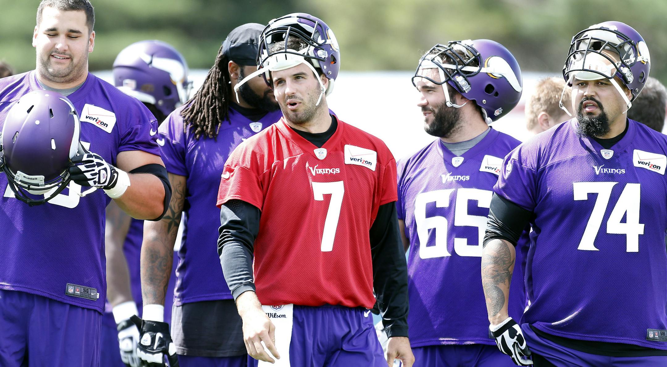 Minnesota Vikings quarterback Christian Ponder (7) and the offensive line during the afternoon practice on Friday. ] CARLOS GONZALEZ cgonzalez@startribune.com July 26, 2013, Minnesota Vikings Training Camp, Mankato, Minn., Minnesota State University, Mankato - Afternoon practice