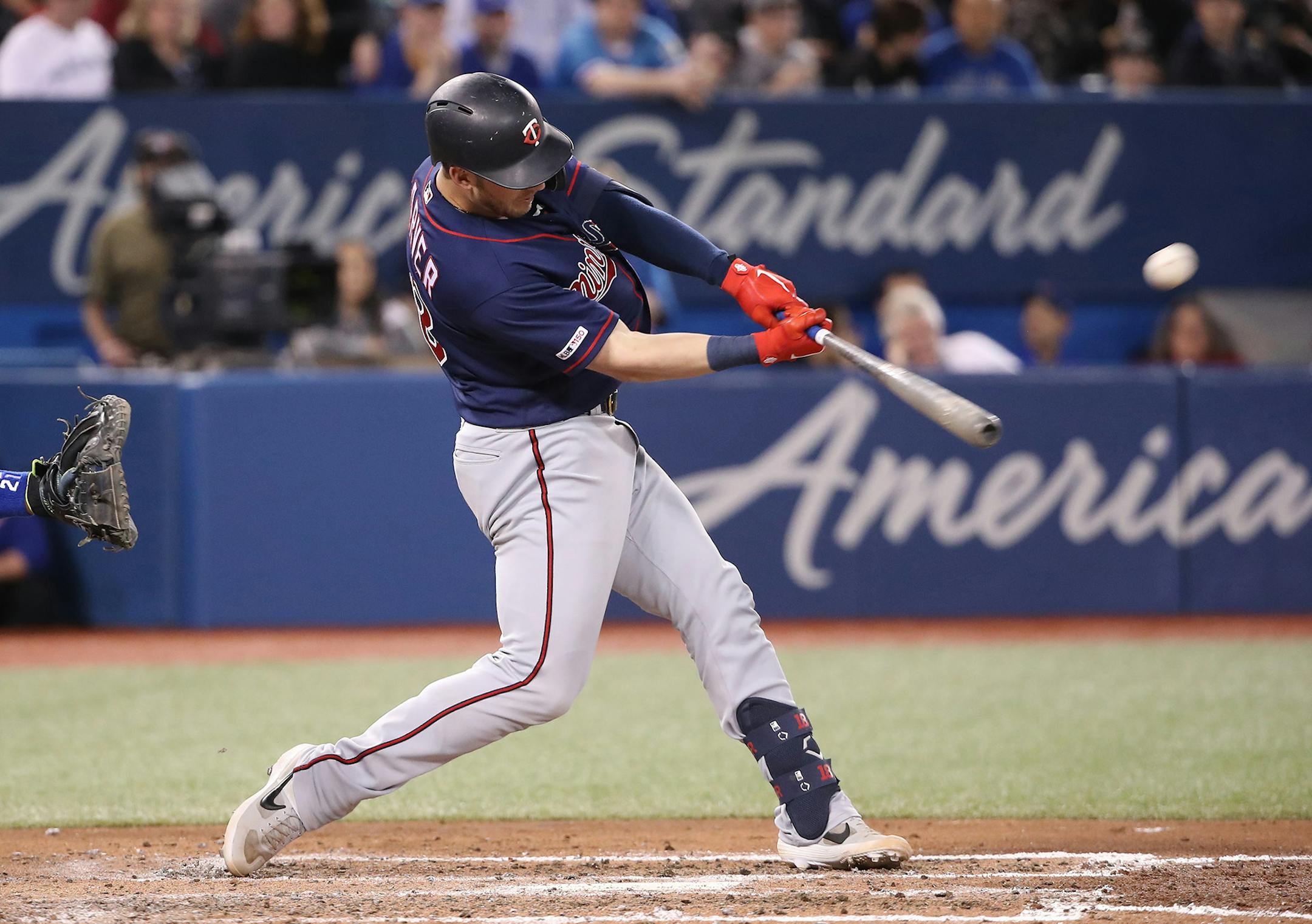 Mitch Garver hit a two-run home run in the sixth inning against the Blue Jays at Rogers Centre